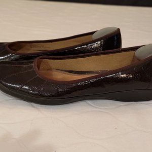 Life Stride Ladies Flats